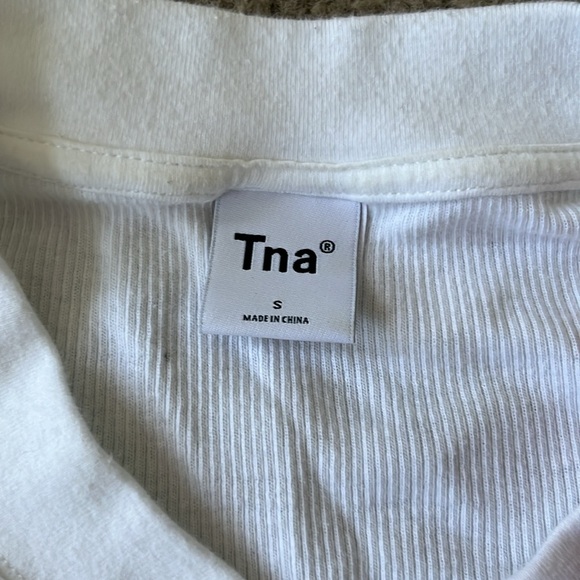 TNA white long sleeve - Picture 2 of 2